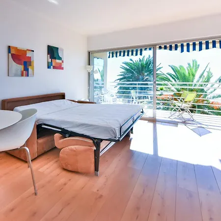 La Belle Vue Avec Joli Balcon Et Parking, A Cote Des Plages Et Du Centre-ville