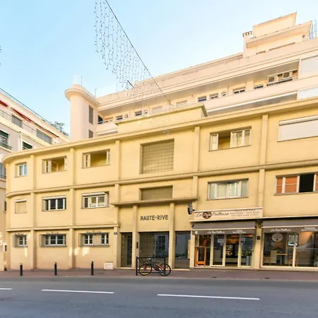 La Belle Vue Avec Joli Balcon Et Parking, A Cote Des Plages Et Du Centre-ville Cannes