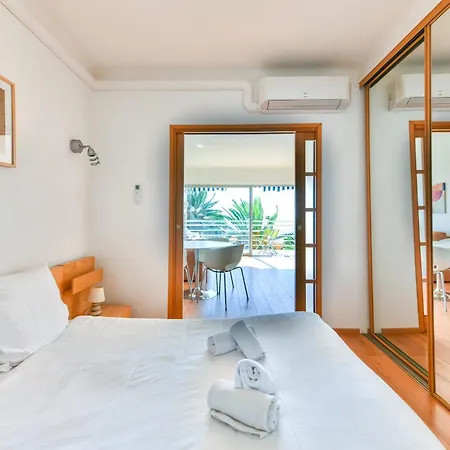 Apartmán La Belle Vue Avec Joli Balcon Et Parking, A Cote Des Plages Et Du Centre-ville *